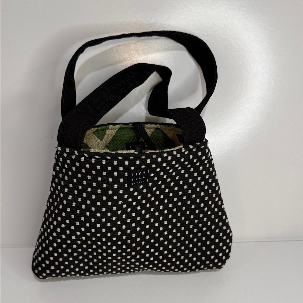 1154 Lill Studio Black and White Dotted Bag Reversible to Green & Beige Pattern